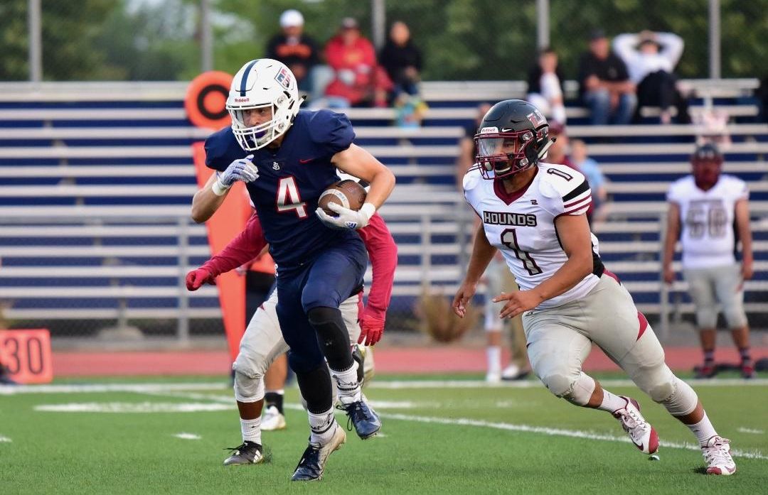 Justin-Siena football
